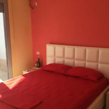 Beachfront 140 M2 Location Apartment *