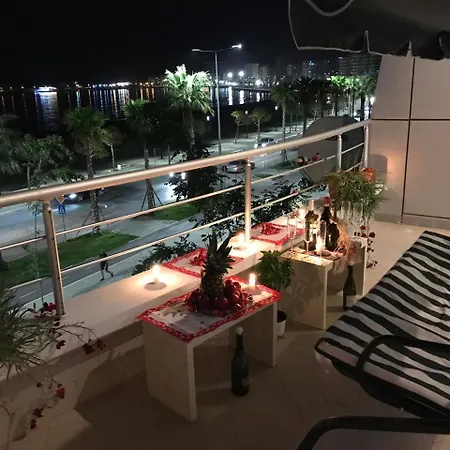 Beachfront 140 M2 Location