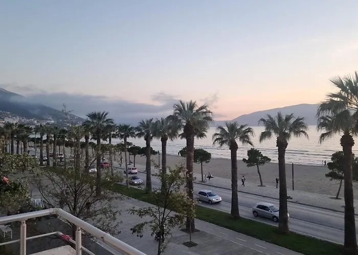 Beachfront 140 M2 Location Appartement *